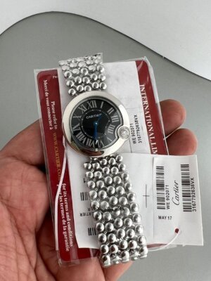 Cartier Swiss Black Dail watch   For Ladies 5