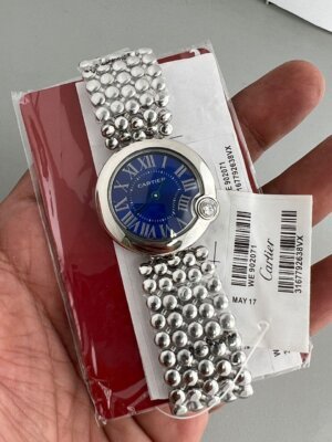 Cartier Swiss Blue Dail watch   For Ladies 7