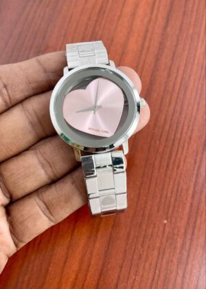 Buy 1st copy ladies watches online | Replica watches for women