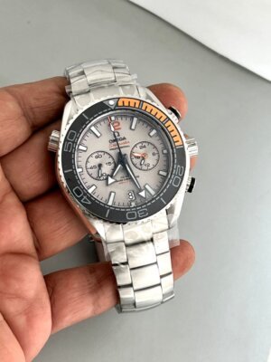 Omega Seamaster Planet Ocean White Stainless Steel Men's watch 61