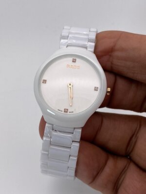 Buy Women's first copy watches online in cash on delivery