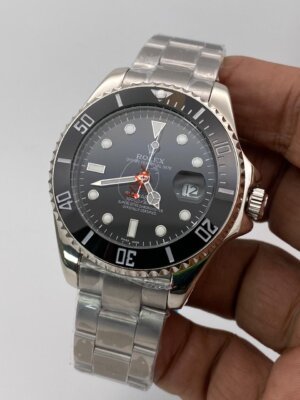 Luxury Replica Watches: First Copy Rolex for Everyday Wear