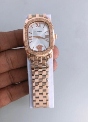 First copy Versace replica women watch in cash on delivery