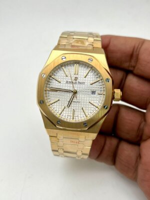 Buy Luxury Branded First copy AP Replica watches in Mumbai