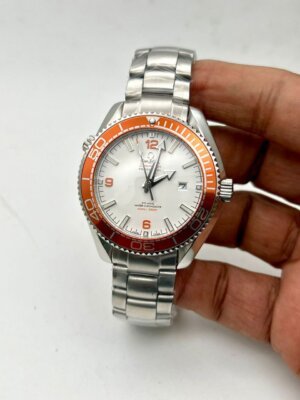 Omega Sea Master Stainless Steel Swiss Automatic Men's watch 97