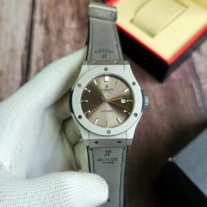 Hublot Vendom Classic Grey Rubber Strap Swiss Automatic watch 39