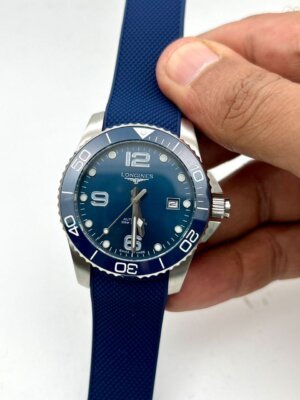 Longines Hydroconquest Blue Rubber Strap Swiss Automatic watch 7