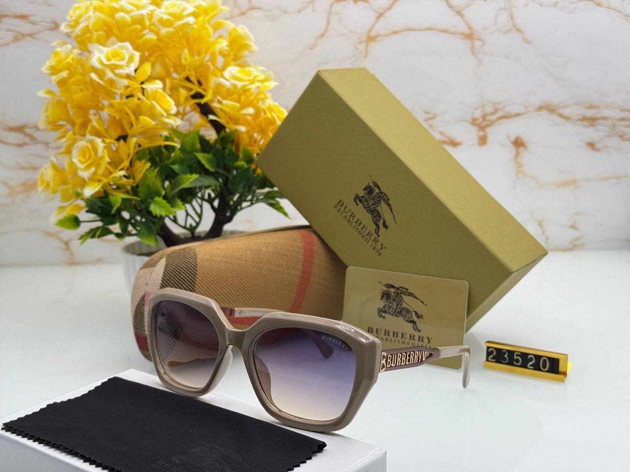 Branded Luxury Burberry Stylish first copy sunglass for men and women