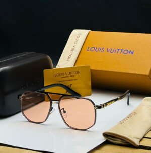 Luxury Branded First copy LV Sunglasses in cash on delivery