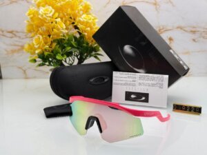 Replica Branded 1st copy oakley sunglasses at low price in india
