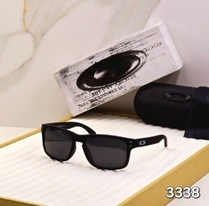 Replica First copy Oakley Sunglasses in cash on delivery