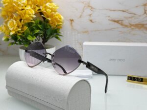 Replica First copy louis Vuitton Men sunglasses online at low price