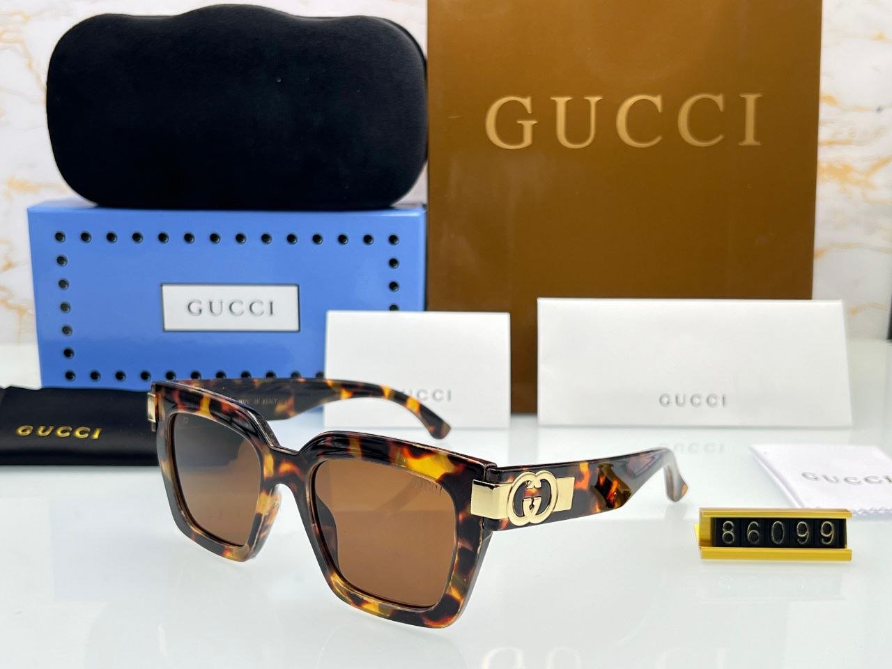 Luxury 1st copy branded Gucci sunglasses for Gents in india