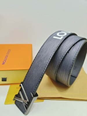 Branded Luxury Replica Fiirst copy LV leather belt online