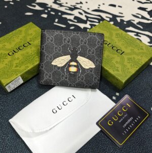 7A+ Branded Replica 1st copy Gucci mens Wallet at best price