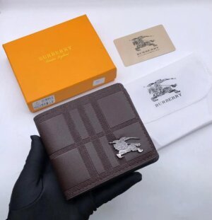 Replica Luxury Burberry First copy Wallet online at low price