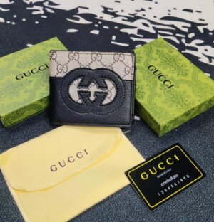 Replica First copy Gucci Wallet online for men at low price
