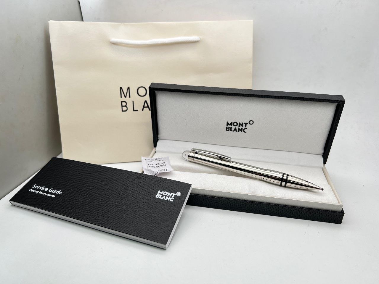 MONT BLANC LUXURY PEN