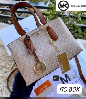 Replica Luxury Designer Dupe First Copy Handbags MICHAEL KORS