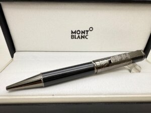 MONT BLANC LUXURY PEN