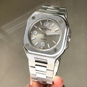 Luxury Swiss First Copy Bell & Ross Branded Watches Buy Online
