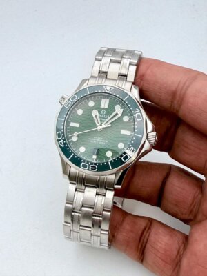 Omega Seamaster Swiss Automatic Watch for Men 142