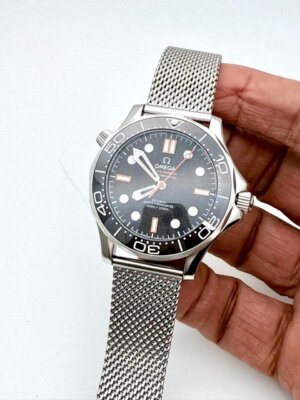 Omega Seamaster Swiss Automatic Watch for Men 146