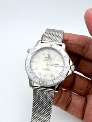 Omega Seamaster Swiss Automatic Watch for Men 147