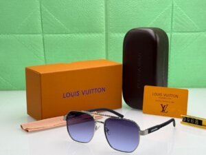 Louis Vuitton 2615 Premium high quality Sunglasses 141