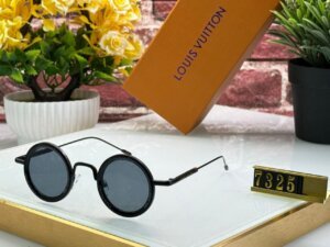 Louis Vuitton 7325 Premium high quality Sunglasses 153