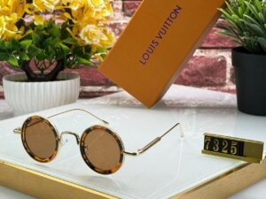 Louis Vuitton 7325 Premium high quality Sunglasses 154