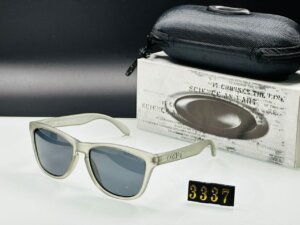 Oakley Polorized Premium high quality Sunglasses 344