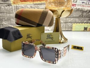 Burberry Premium high quality Sunglasses 365