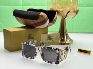 Burberry Premium high quality Sunglasses 367