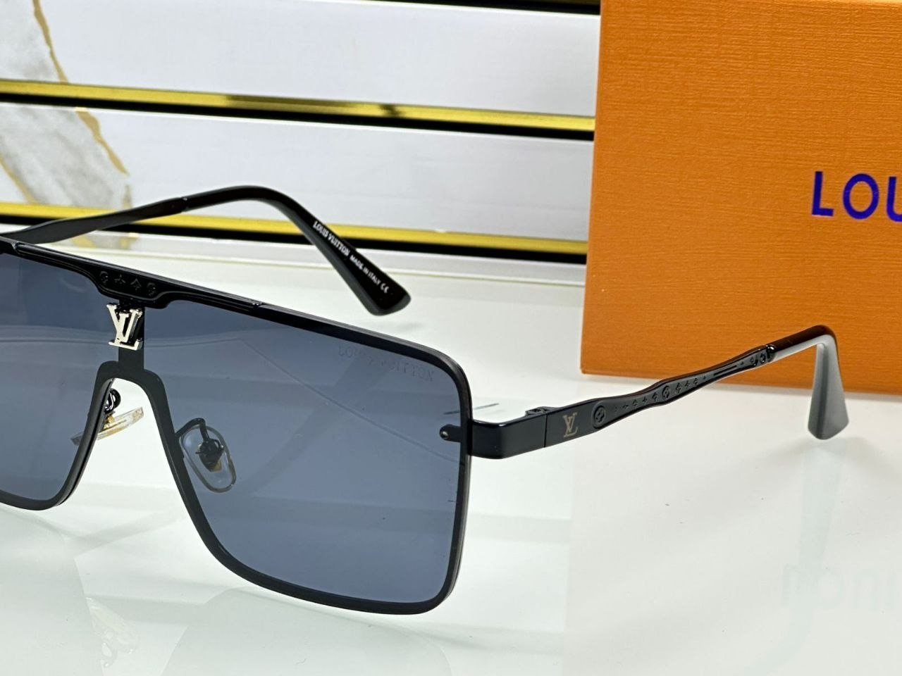 Louis Vuitton Premium high quality Sunglasses 400 - Image 3