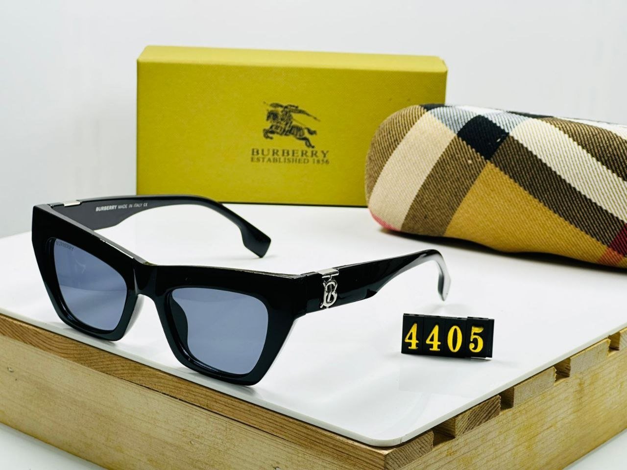 Burberry Premium high quality Sunglasses 429
