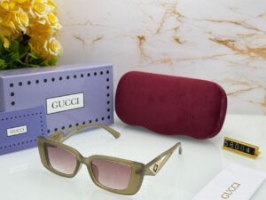 Gucci Premium high quality Sunglasses 551