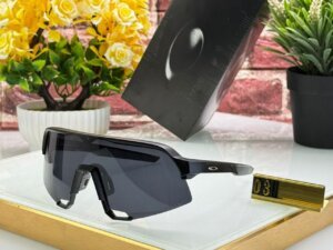 Oakley Premium high quality Sunglasses 900