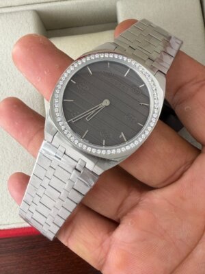 Gucci 25H Series Black Dial Stainless Steel Quartz Men's Watch 11