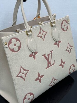 LOUIS VUITTON ONTHEGO MM 12A PREMIUM HIGH QUAILITY 93