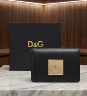 DOLCE & GABBANA 12A PREMIUM HIGH QUAILITY BIG SLING BAG 111
