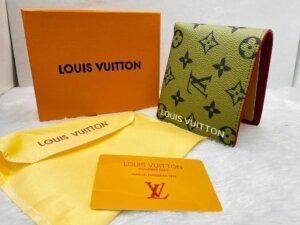 Louis Vuitton High-End Quality Wallet 76